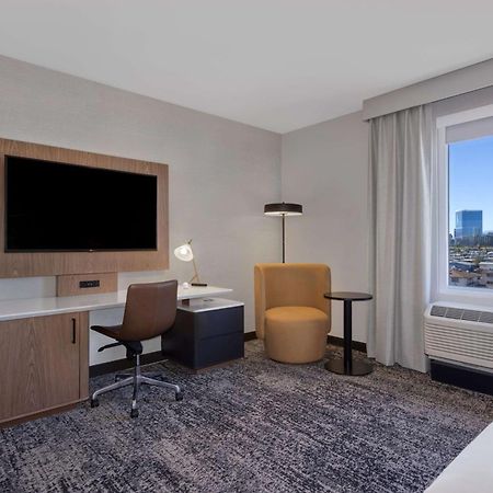 Doubletree By Hilton Las Vegas East Flamingo Buitenkant foto