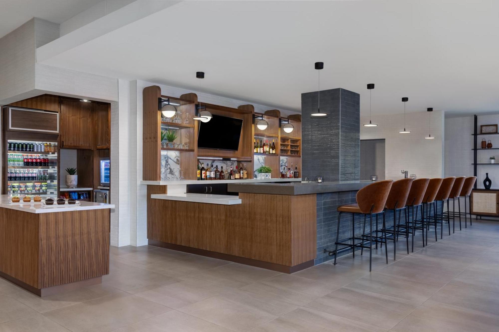 Doubletree By Hilton Las Vegas East Flamingo Buitenkant foto