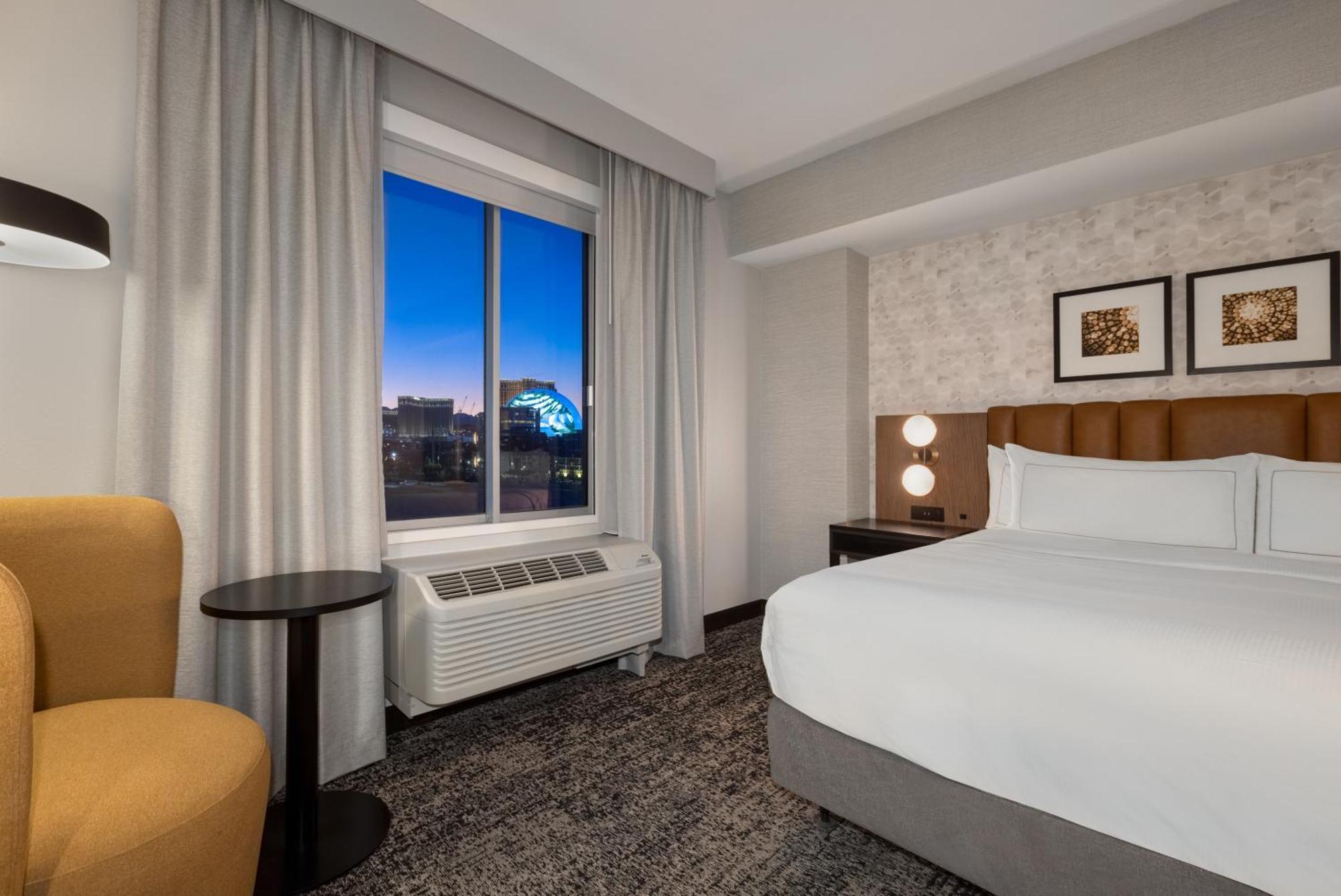 Doubletree By Hilton Las Vegas East Flamingo Buitenkant foto