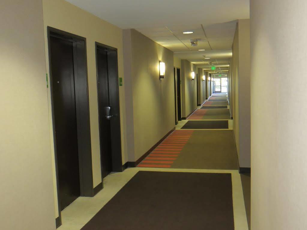 Doubletree By Hilton Las Vegas East Flamingo Buitenkant foto