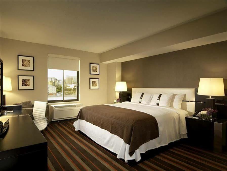 Doubletree By Hilton Las Vegas East Flamingo Buitenkant foto